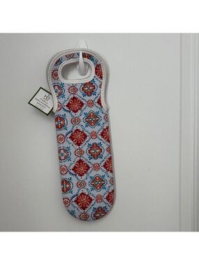 HD Designs Floral Neoprene Wine Tote Carrier NWT Red Blue Bottle Gift Bag